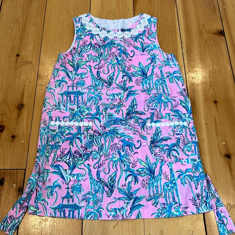 Lilly Pulitzer girls size 7 shift dress, pink with blue and teal print.